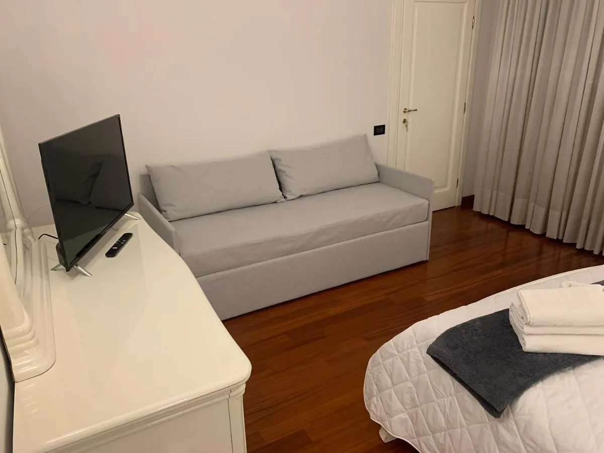 Bed & Breakfast Foresteria La Corte Castrezatto