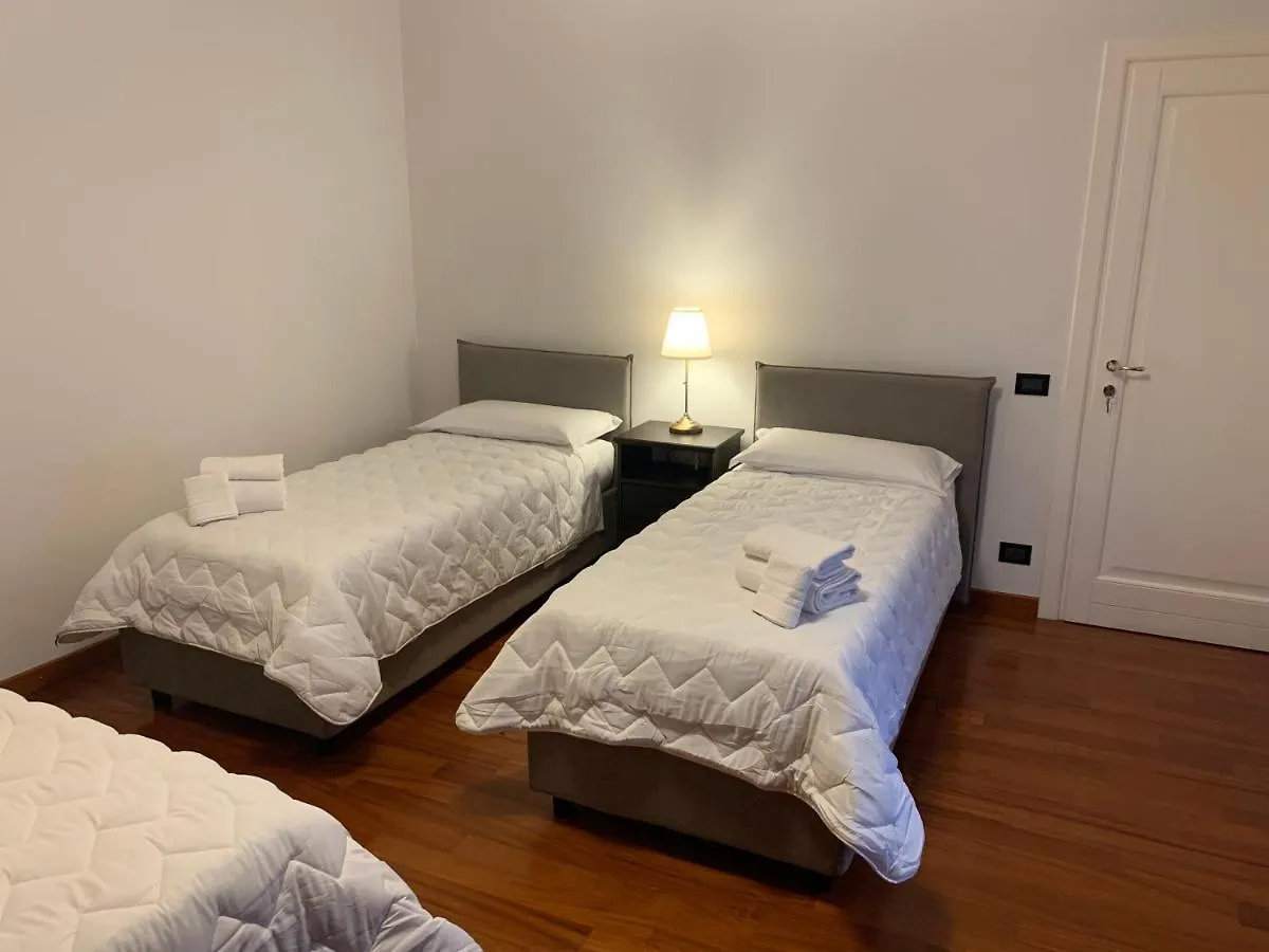 Bed & Breakfast Foresteria La Corte Castrezatto Italia