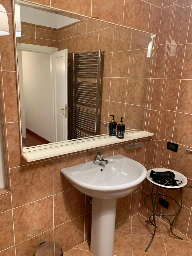 Bed & Breakfast Foresteria La Corte Castrezatto Italia