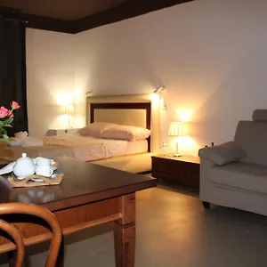 portadeuropa.lecce-hotels.com/